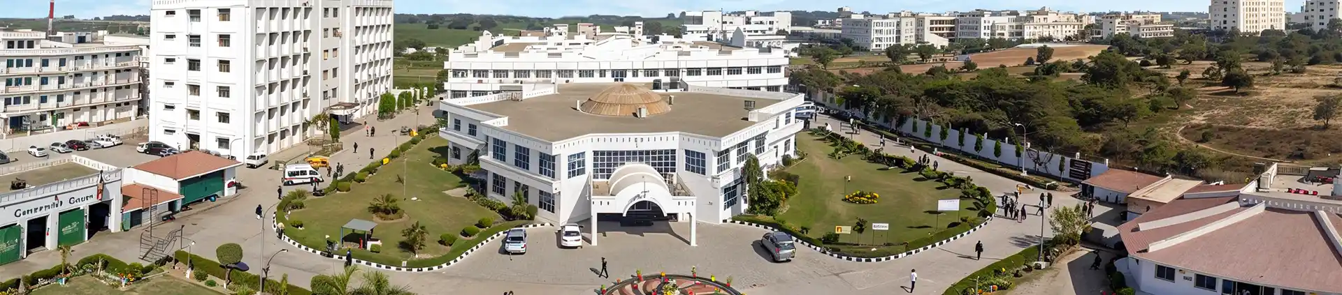 GLA University Online BCom banner