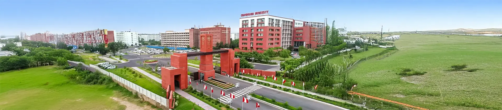 Chandigarh University Online BCom banner