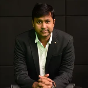Dr. Naveen Agarwal - Assistant Professor at UPES Online